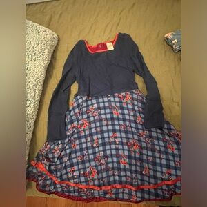 Girls dress